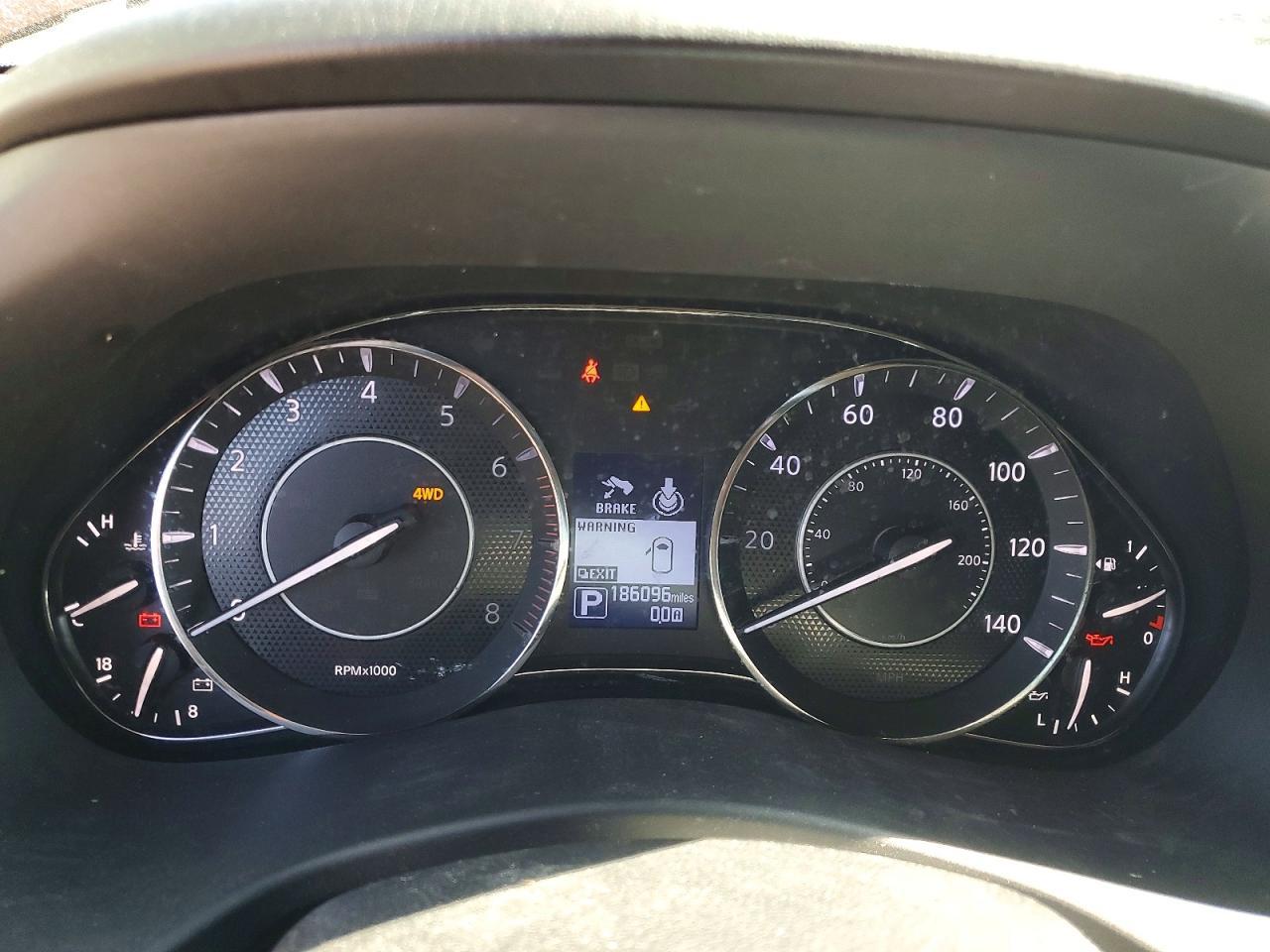 2017 NISSAN Armada