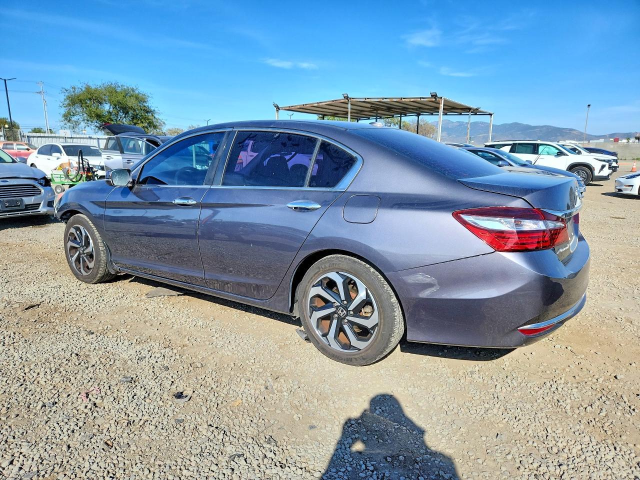2017 HONDA ACCORD