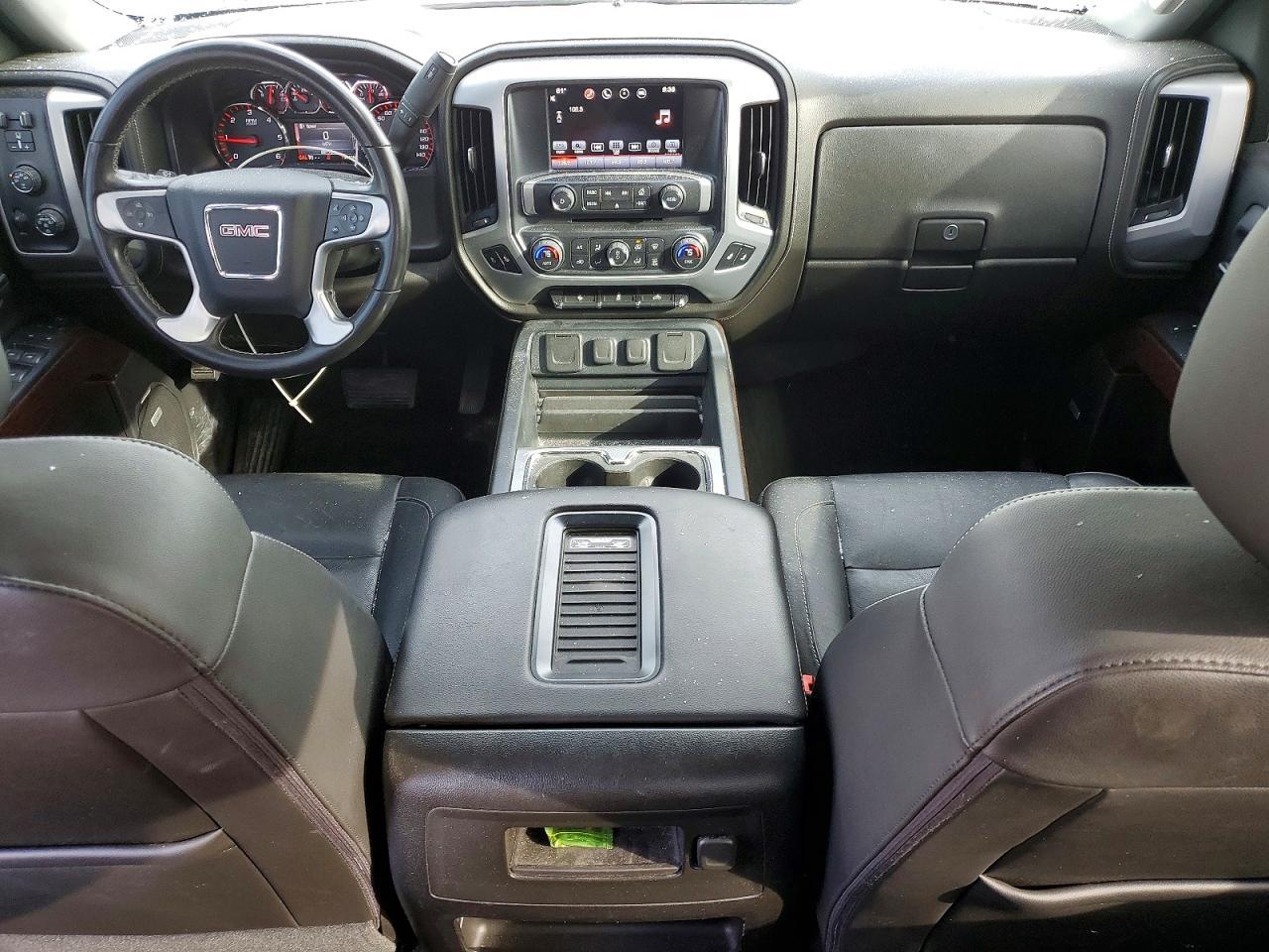 2016 GMC Sierra