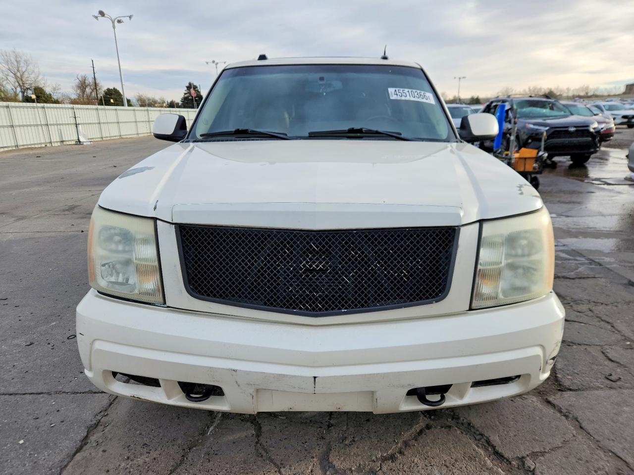 2004 CADILLAC ESCALADE