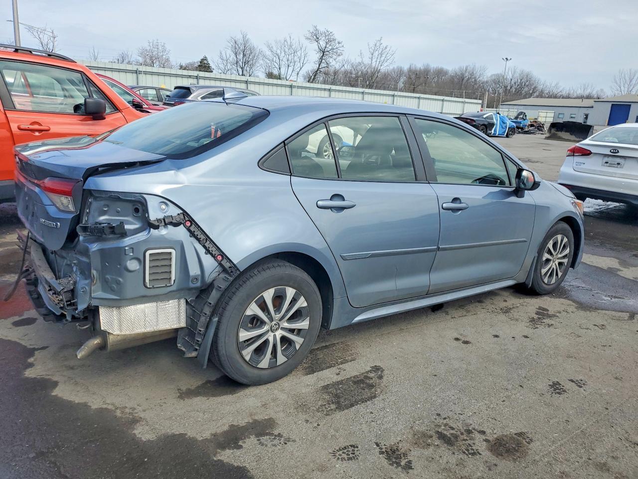 2022 TOYOTA COROLLA