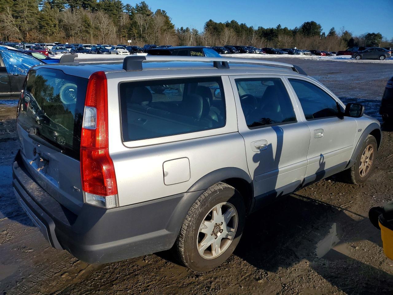 2006 VOLVO XC70