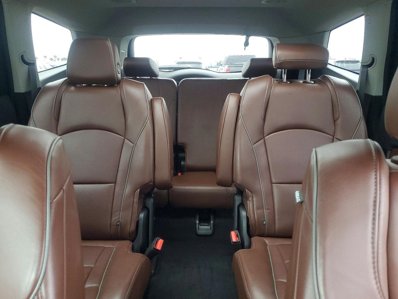 2018 BUICK ENCLAVE AVENIR