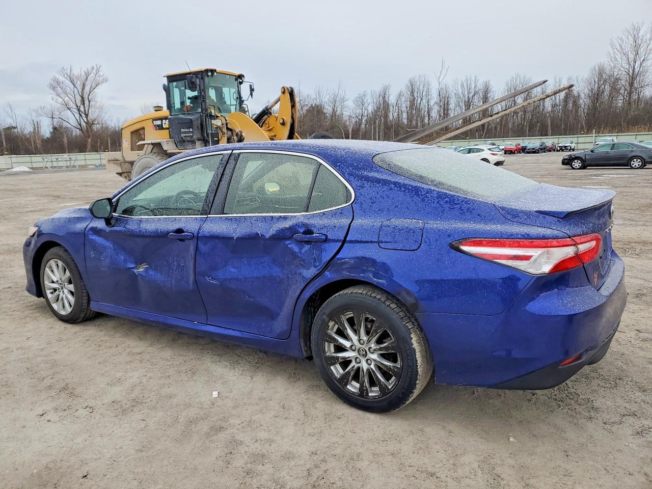 2018 TOYOTA CAMRY
