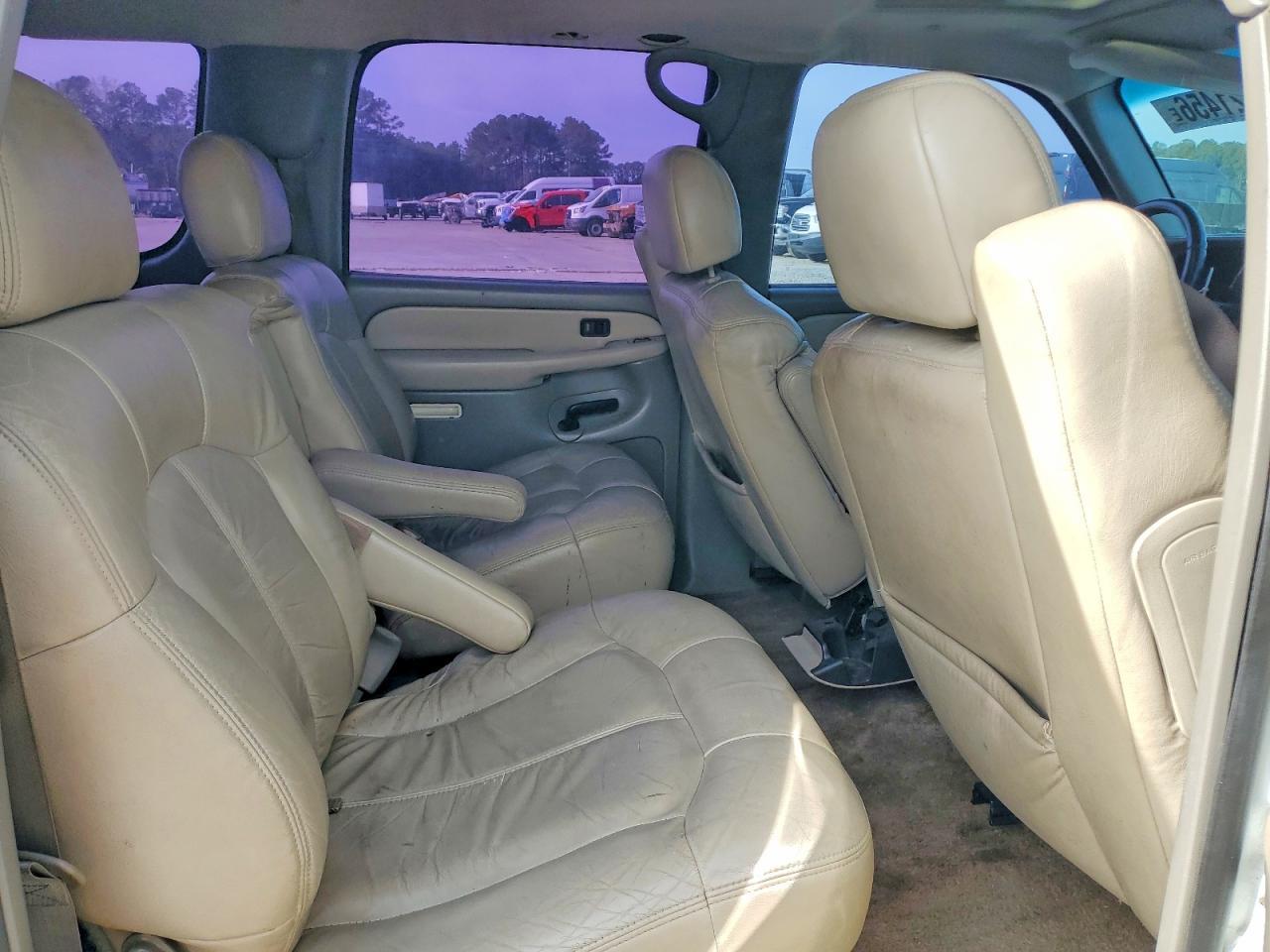 2002 CHEVROLET Suburban