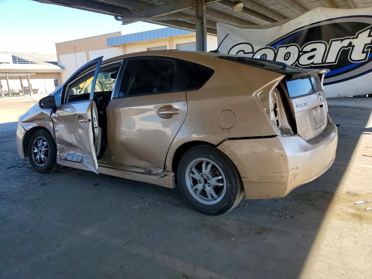 2011 TOYOTA PRIUS