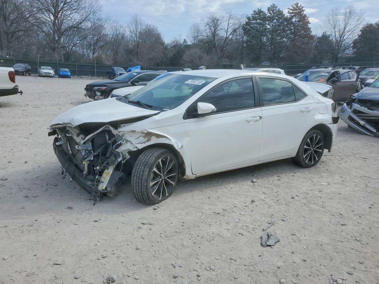 2017 TOYOTA COROLLA
