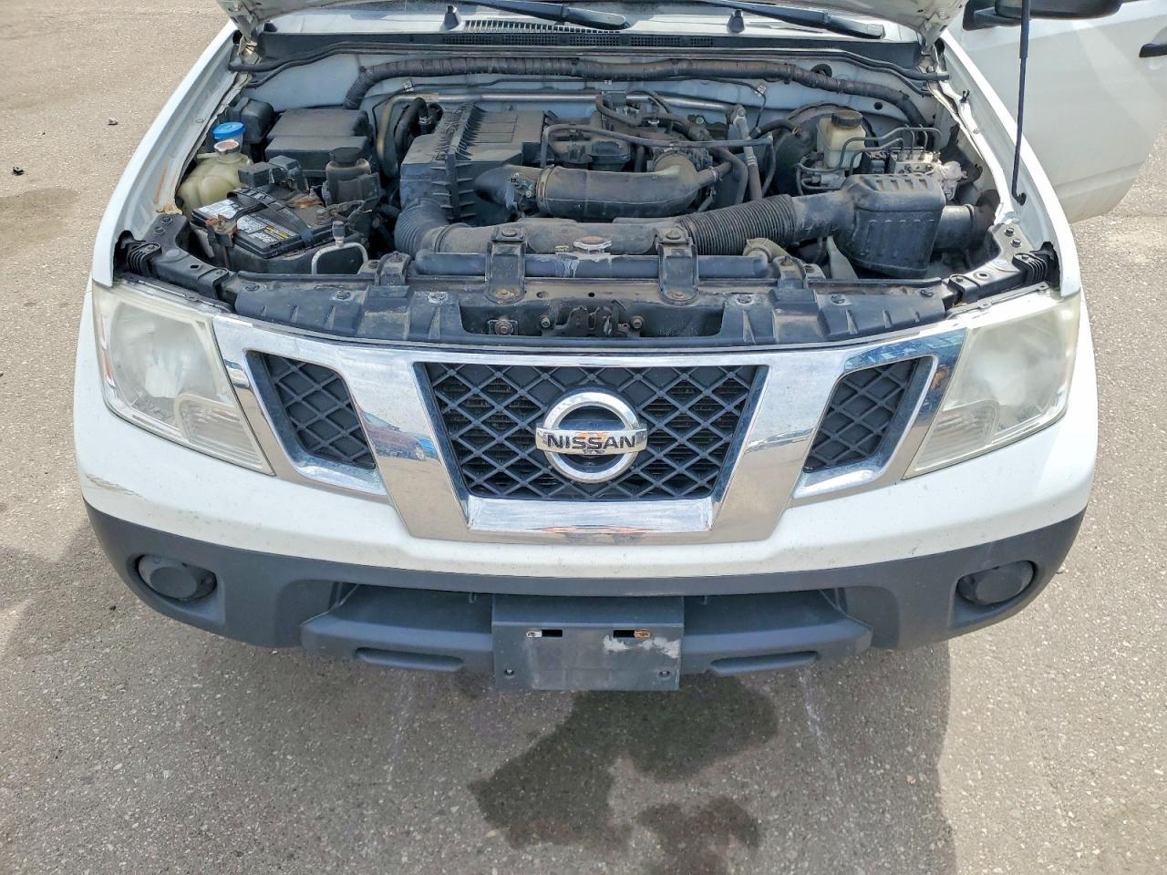 2015 NISSAN Frontier