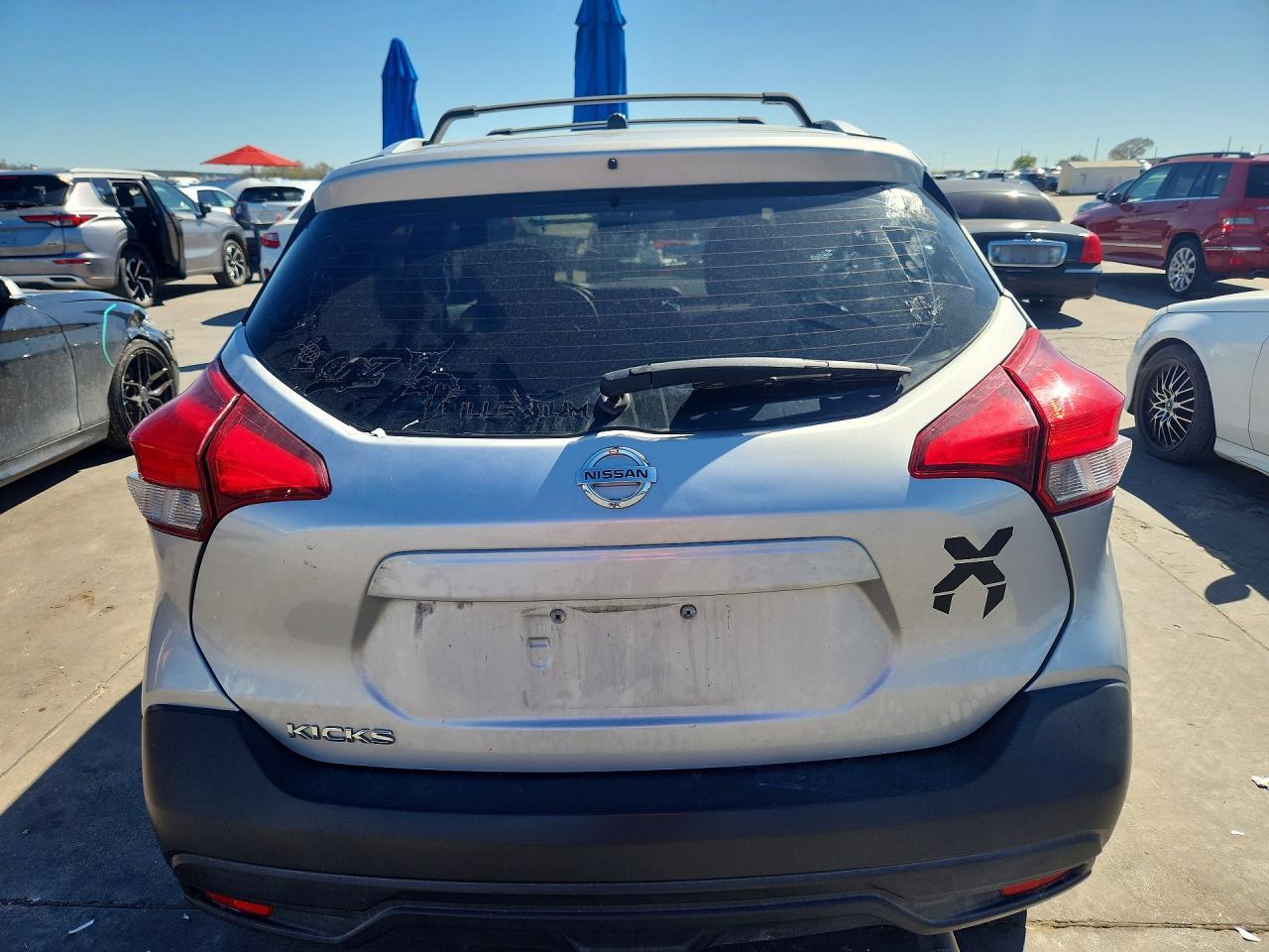 2018 NISSAN KICKS