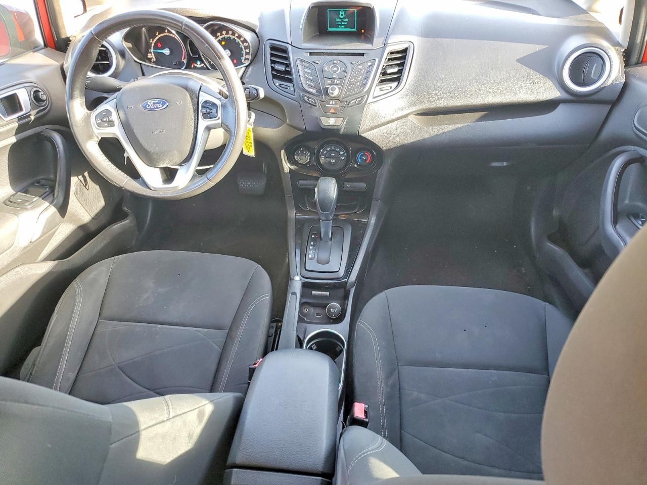 2015 FORD Fiesta