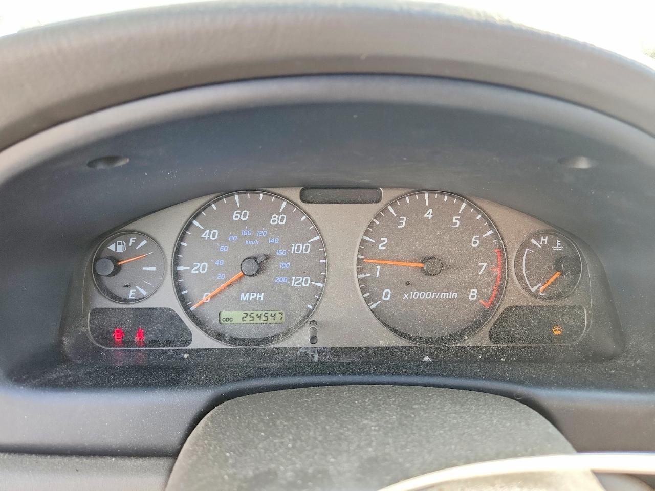 2002 NISSAN SENTRA