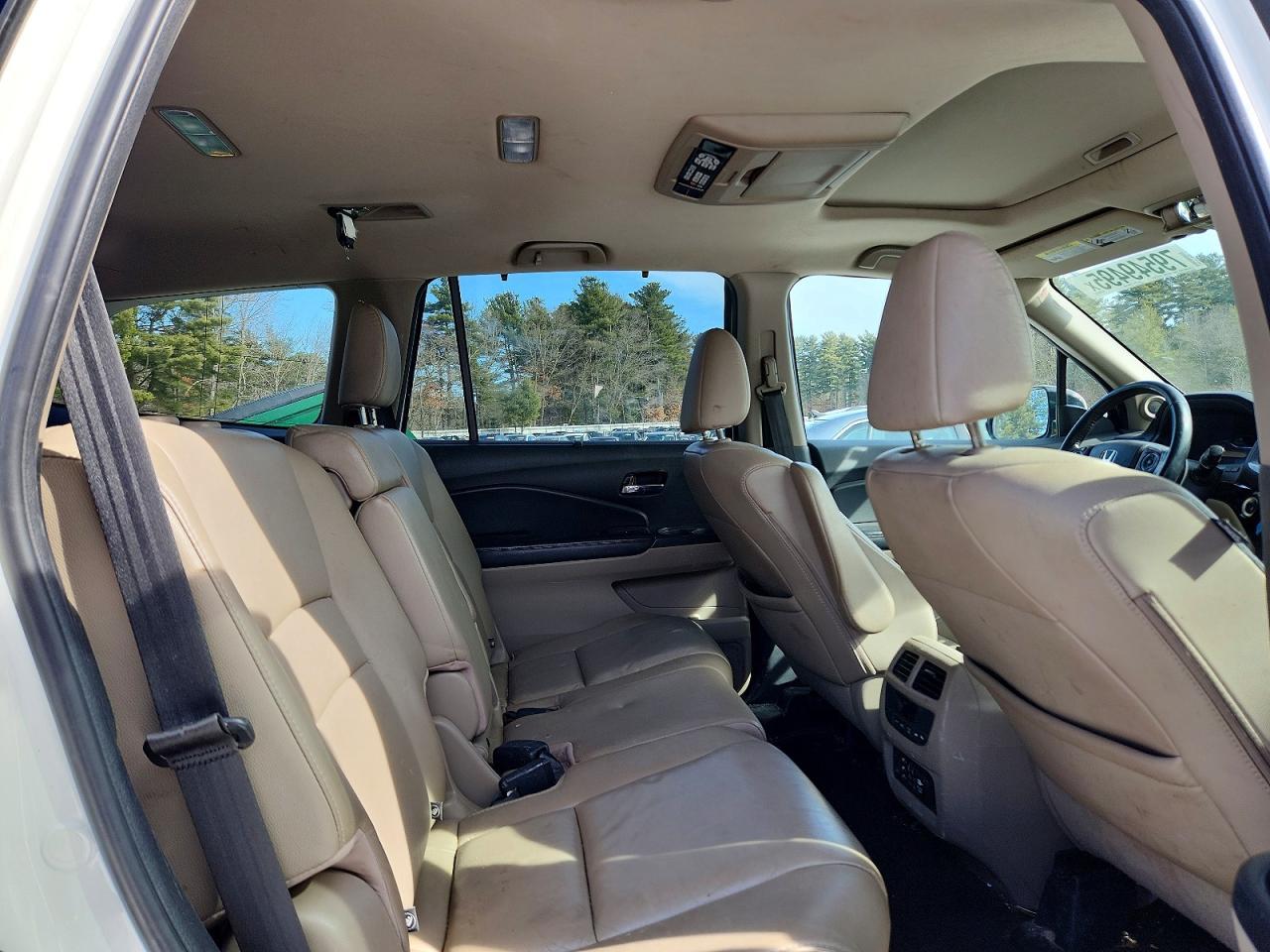 2016 HONDA PILOT