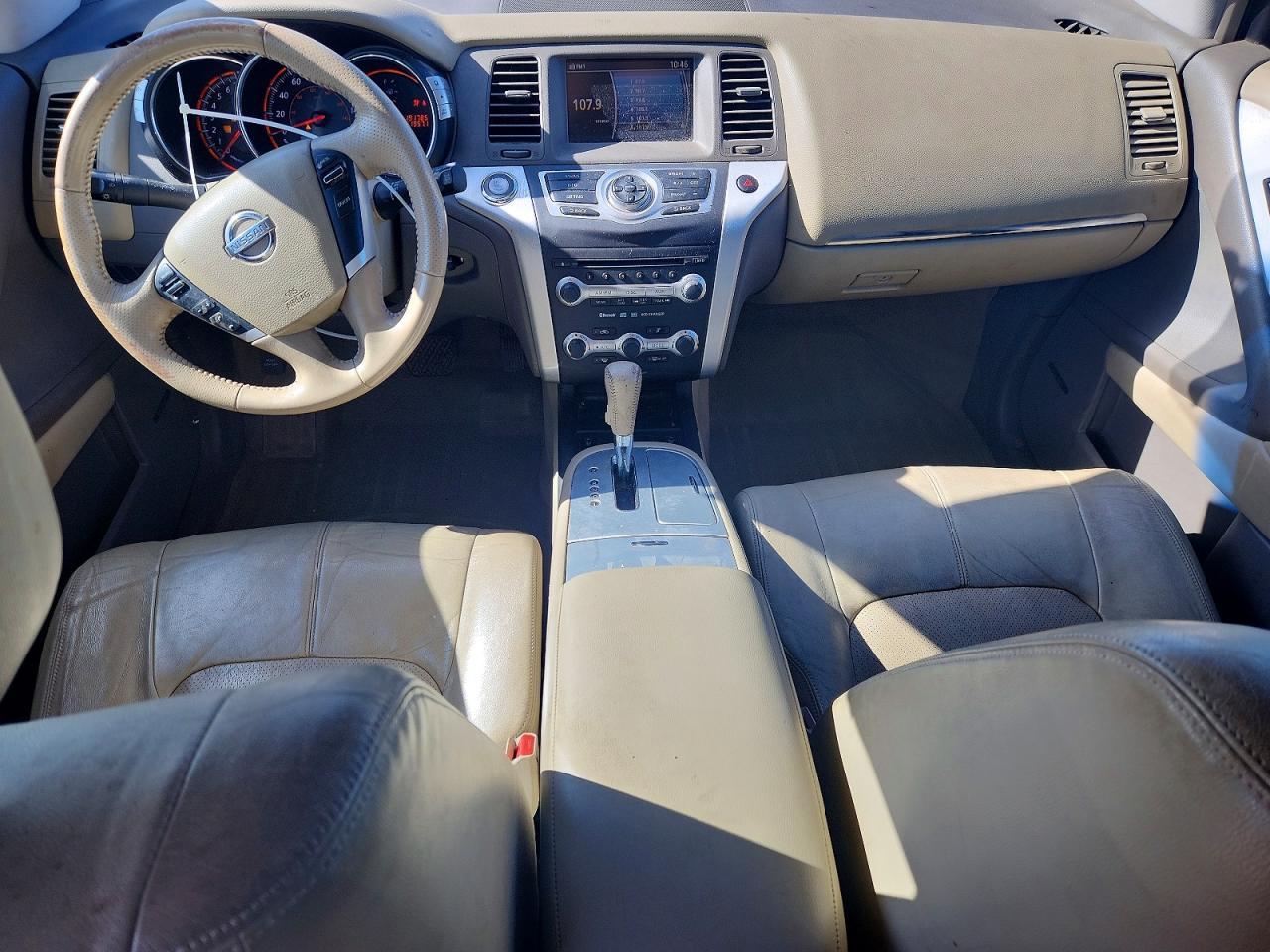 2010 NISSAN MURANO