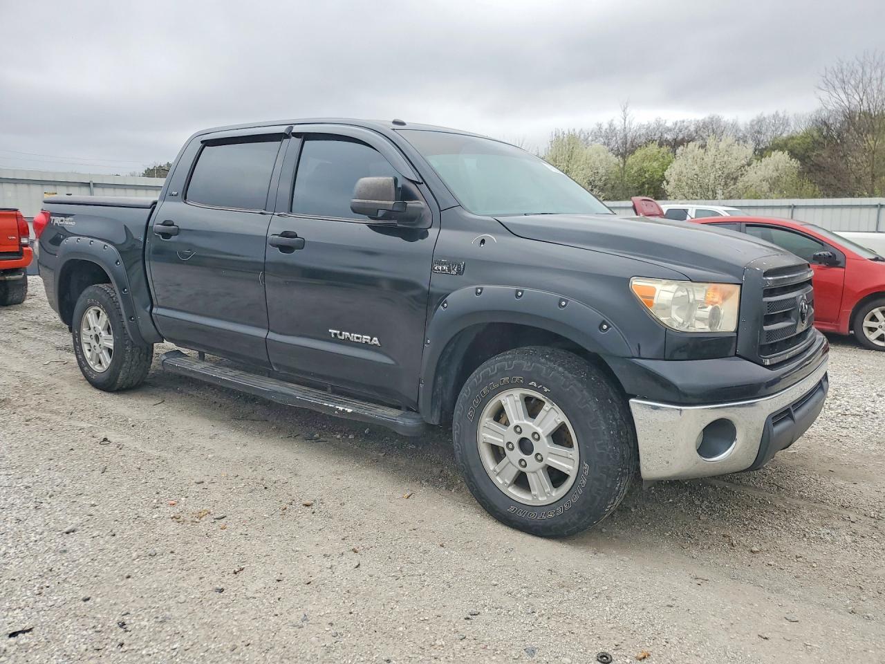2011 TOYOTA TUNDRA