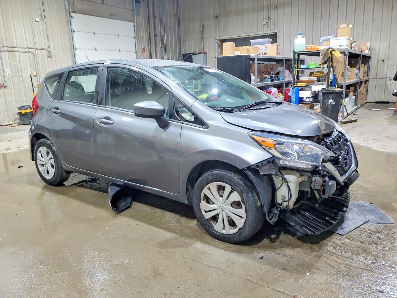 2017 NISSAN Versa Note