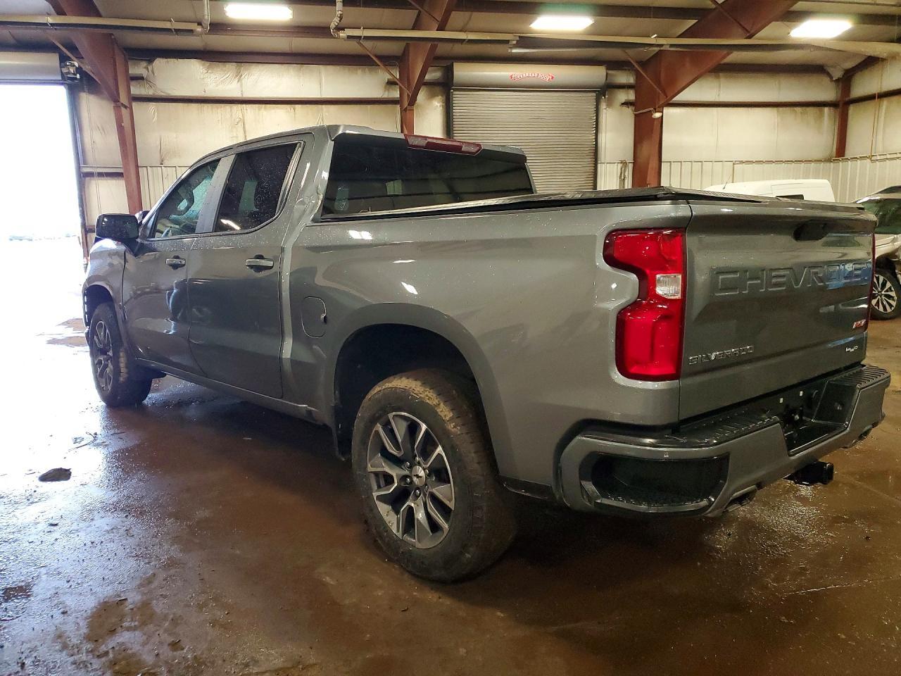 2021 CHEVROLET Silverado