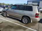 2004 TOYOTA HIGHLANDER