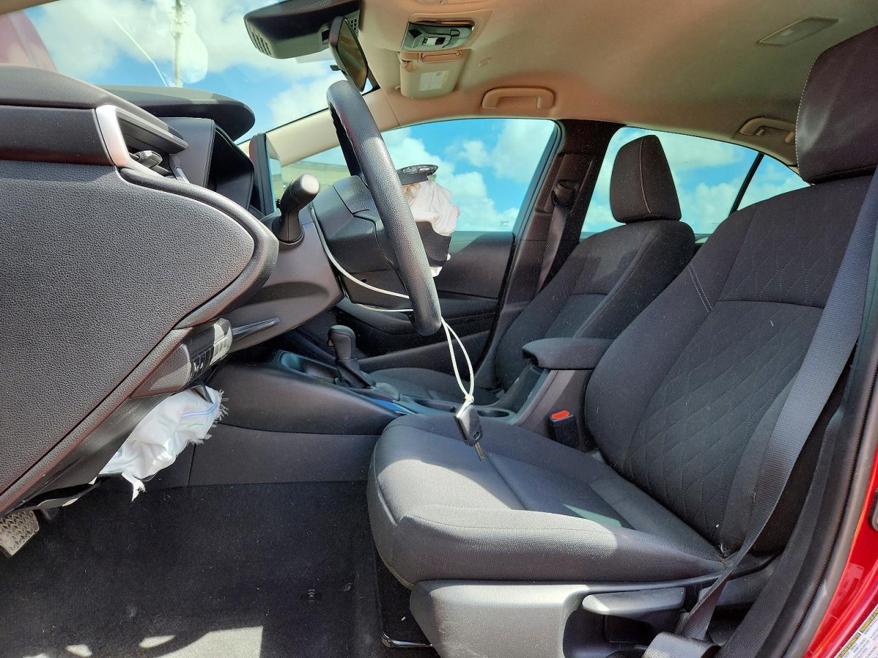 2025 TOYOTA COROLLA