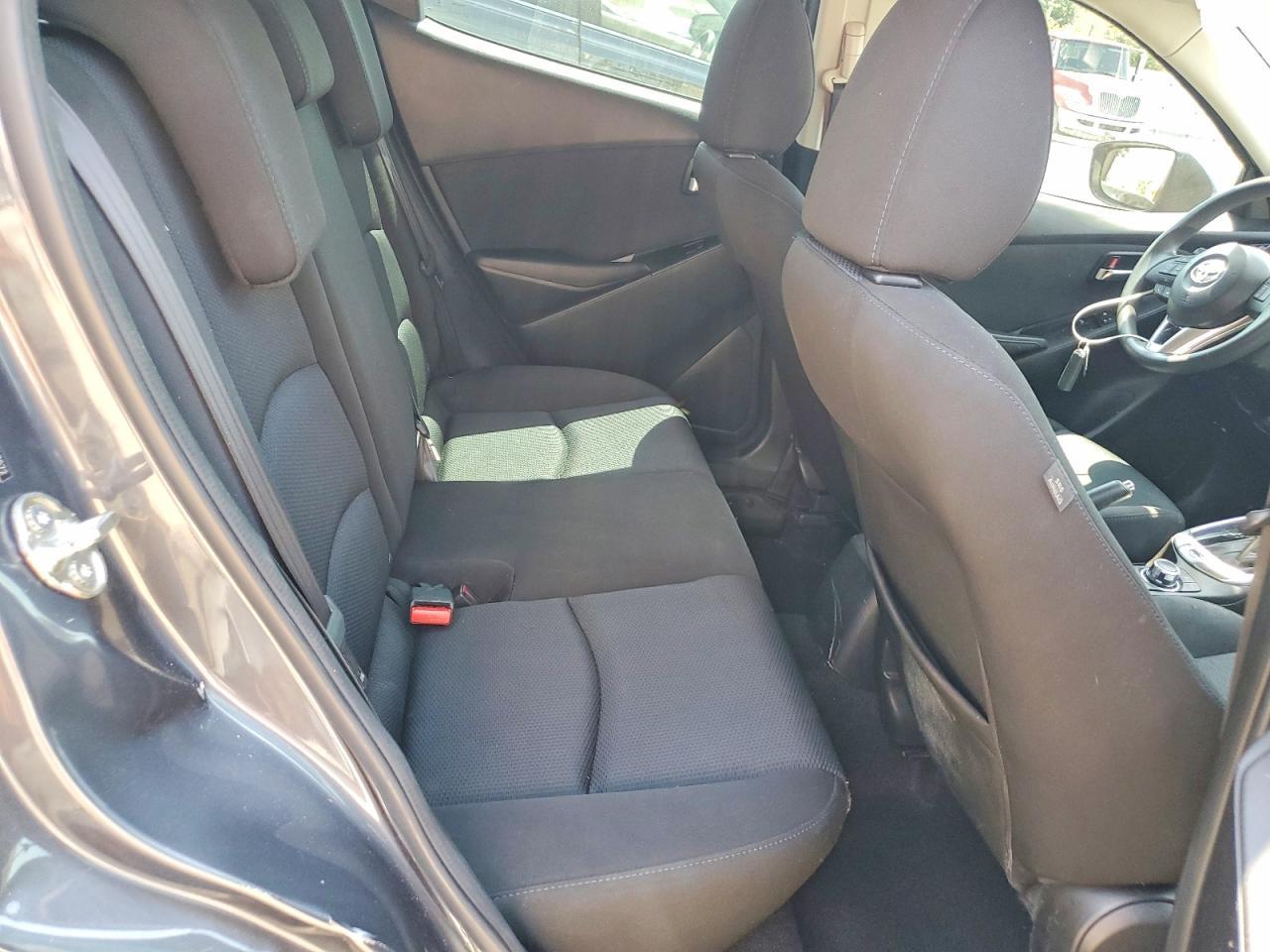 2017 TOYOTA YARIS