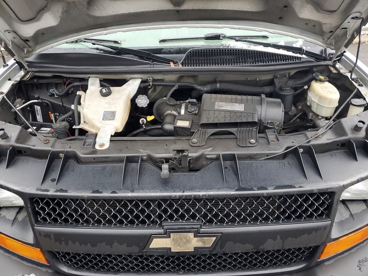 2017 CHEVROLET EXPRESS 2500