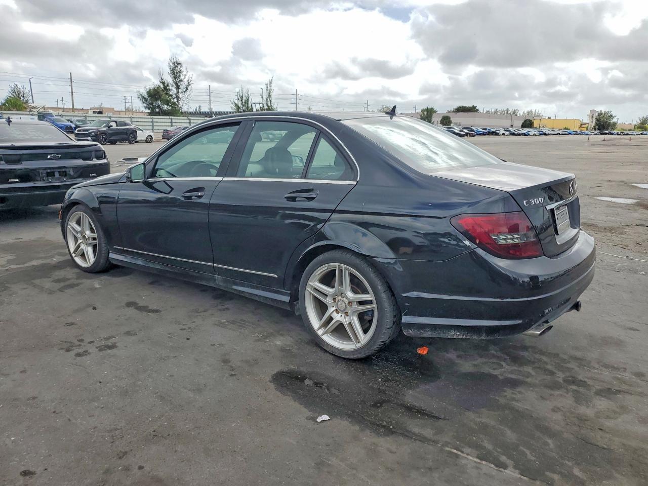 2011 MERCEDES-BENZ C-CLASS