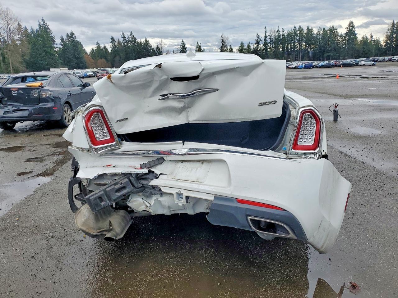 2019 CHRYSLER 300