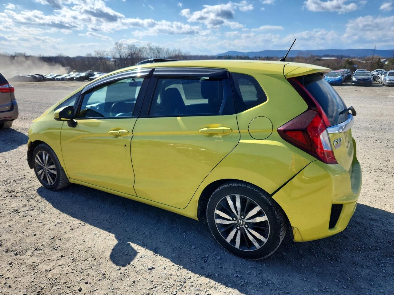 2016 HONDA FIT