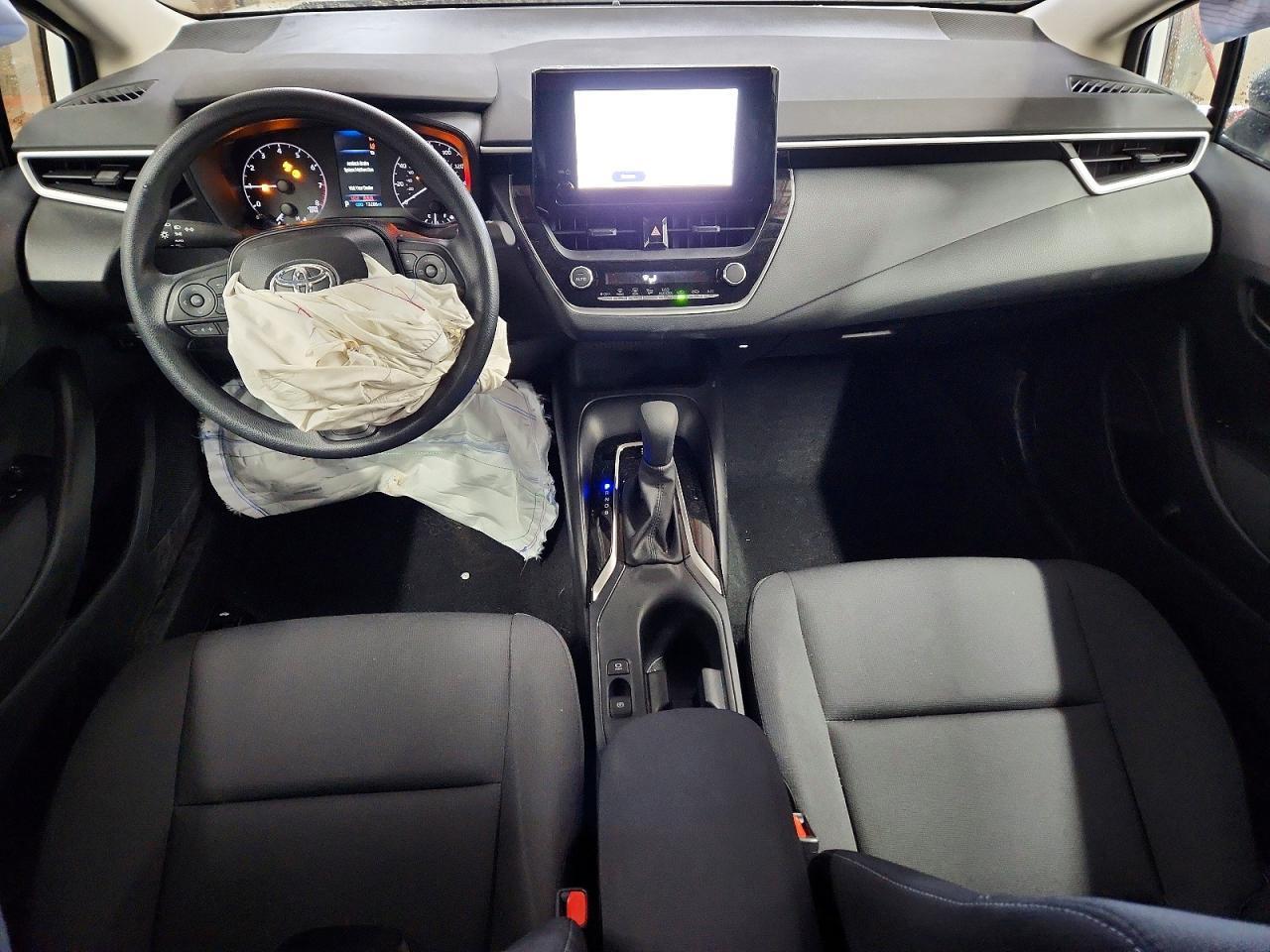 2025 TOYOTA COROLLA