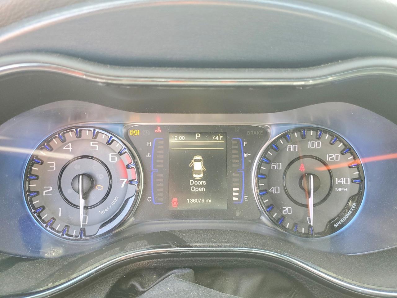 2015 CHRYSLER 200