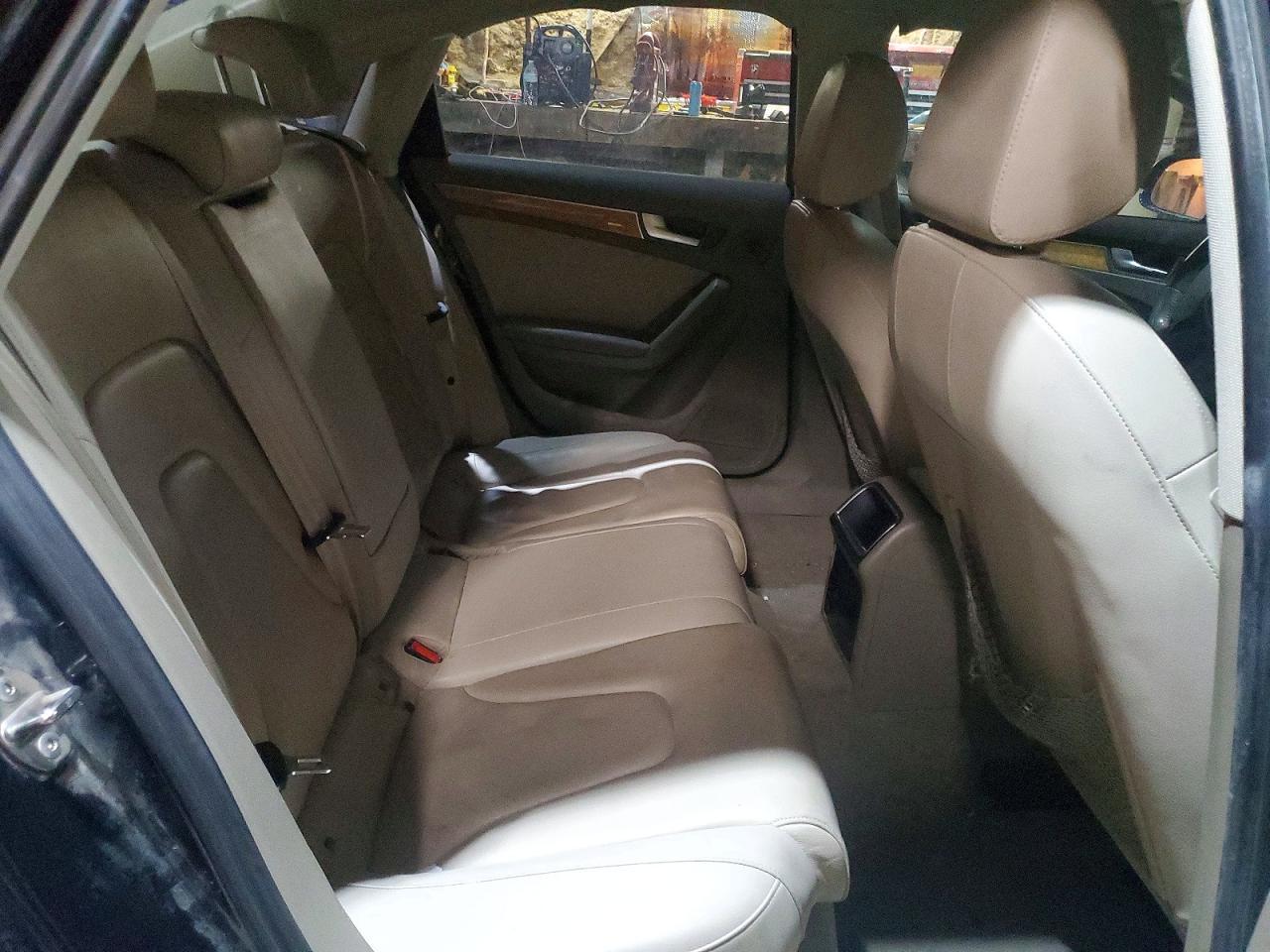 2010 AUDI A4