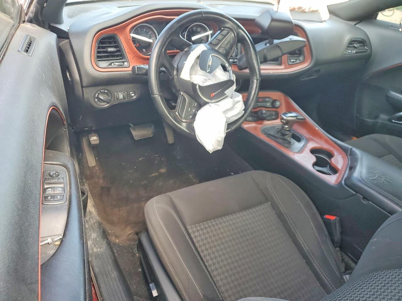 2019 DODGE Challenger