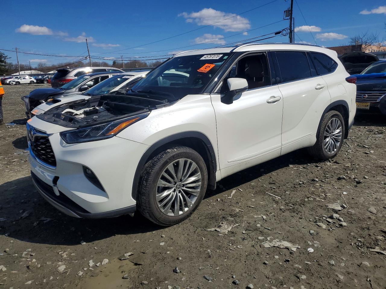 2021 TOYOTA HIGHLANDER