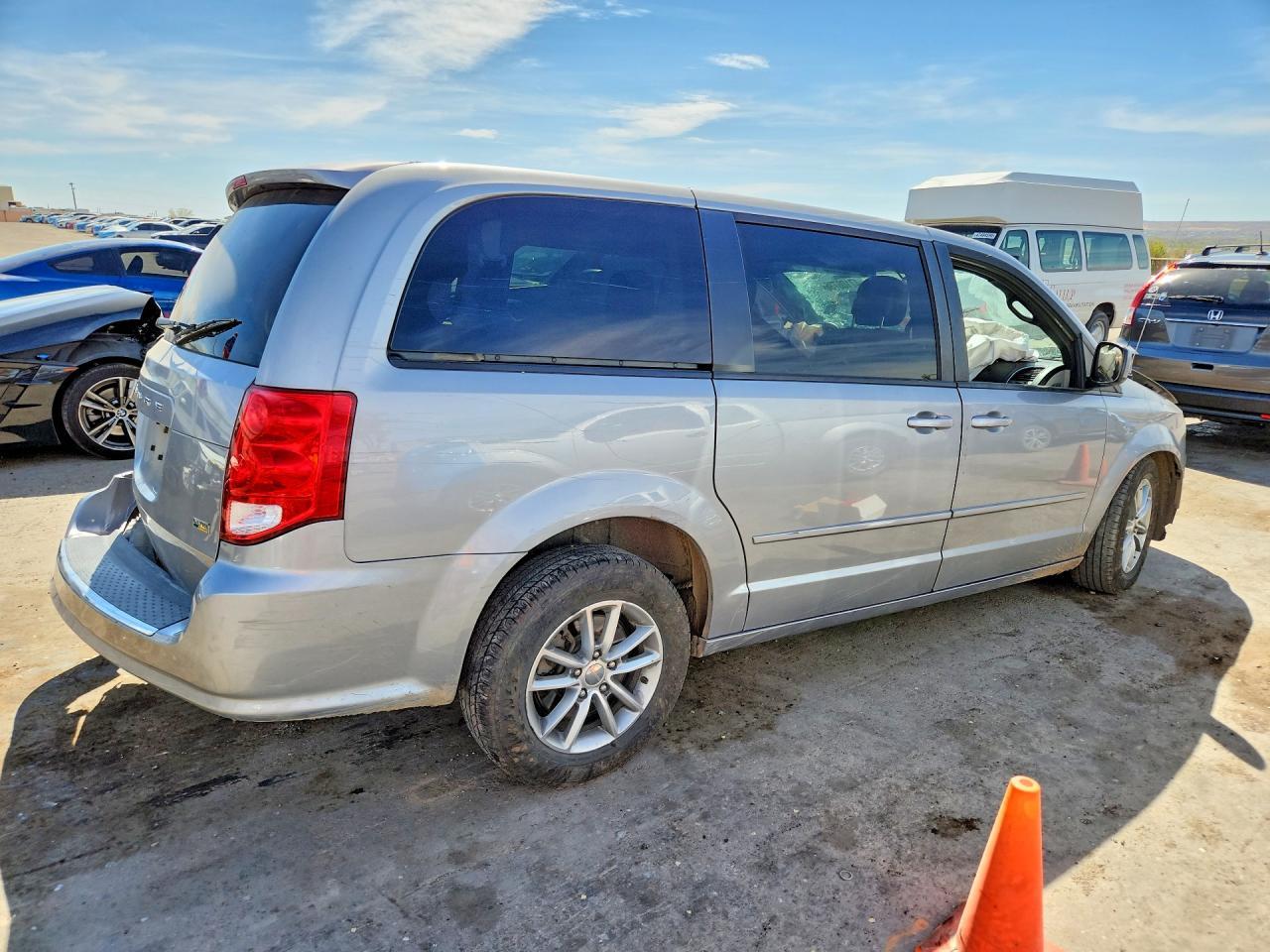 2016 DODGE GRAND CARAVAN