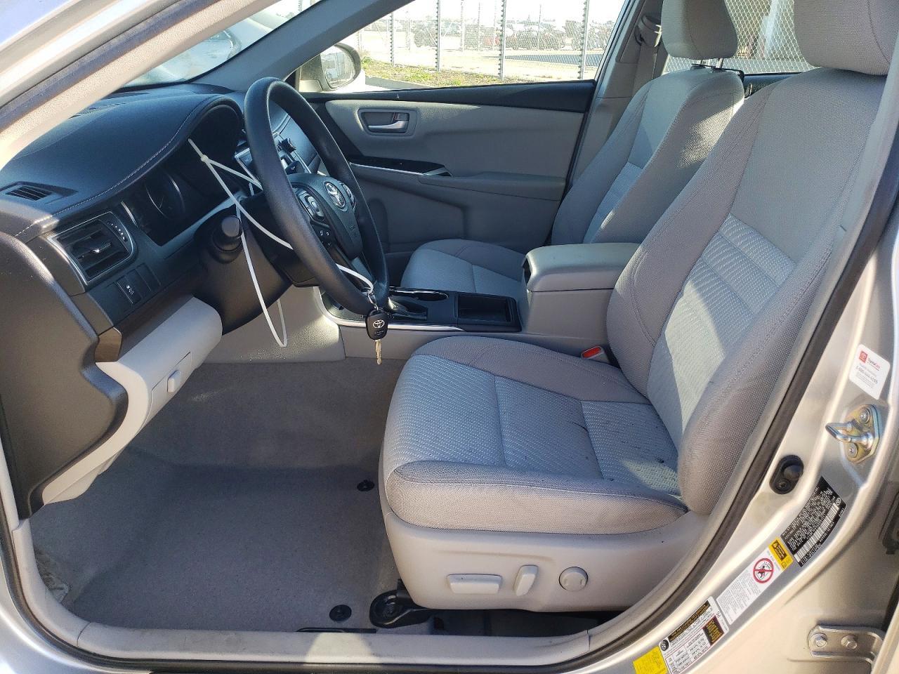 2016 TOYOTA CAMRY