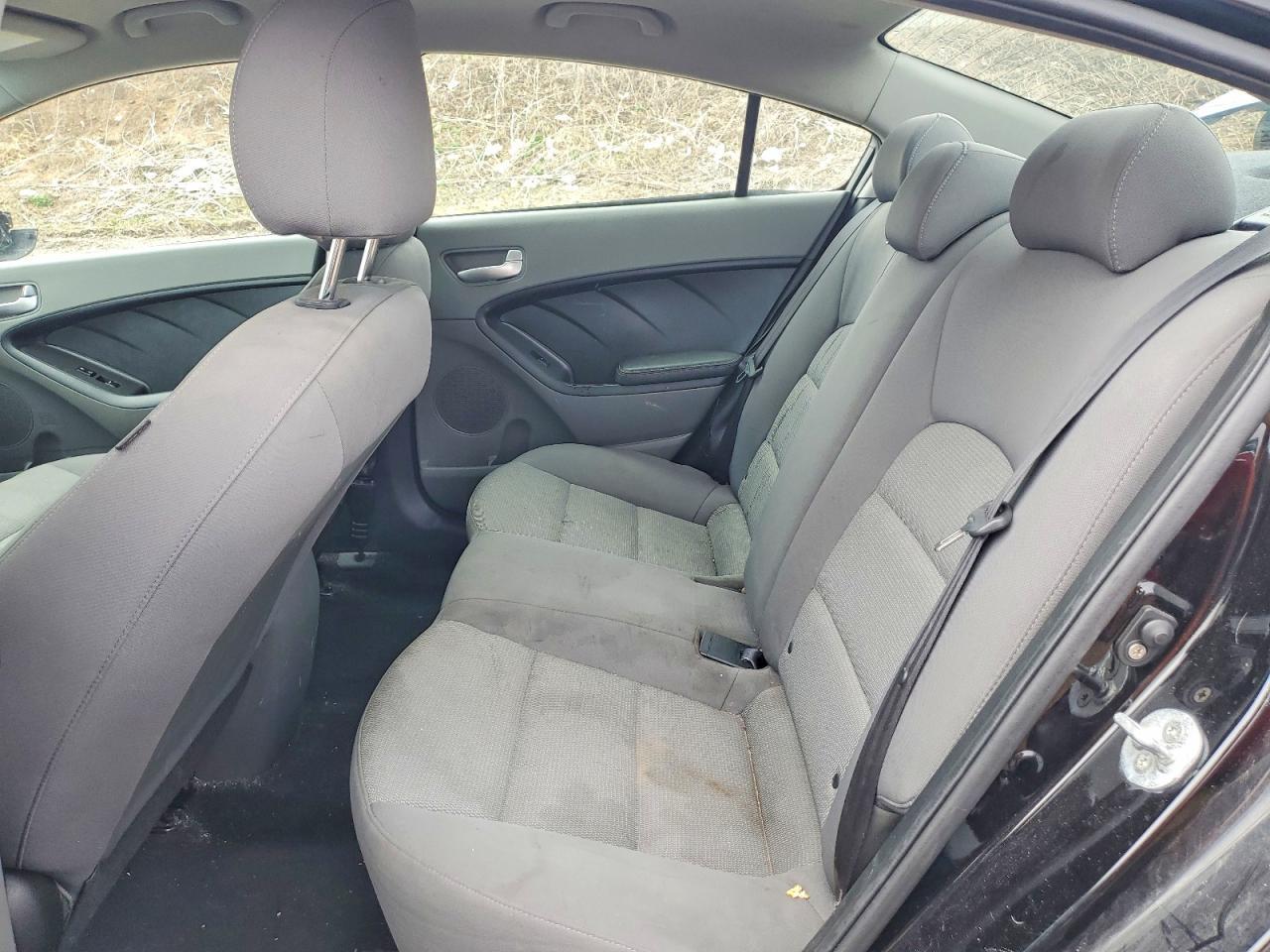 2017 KIA FORTE