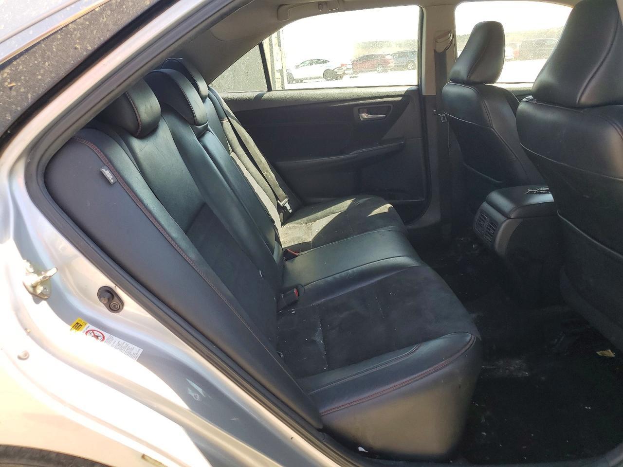 2015 TOYOTA CAMRY