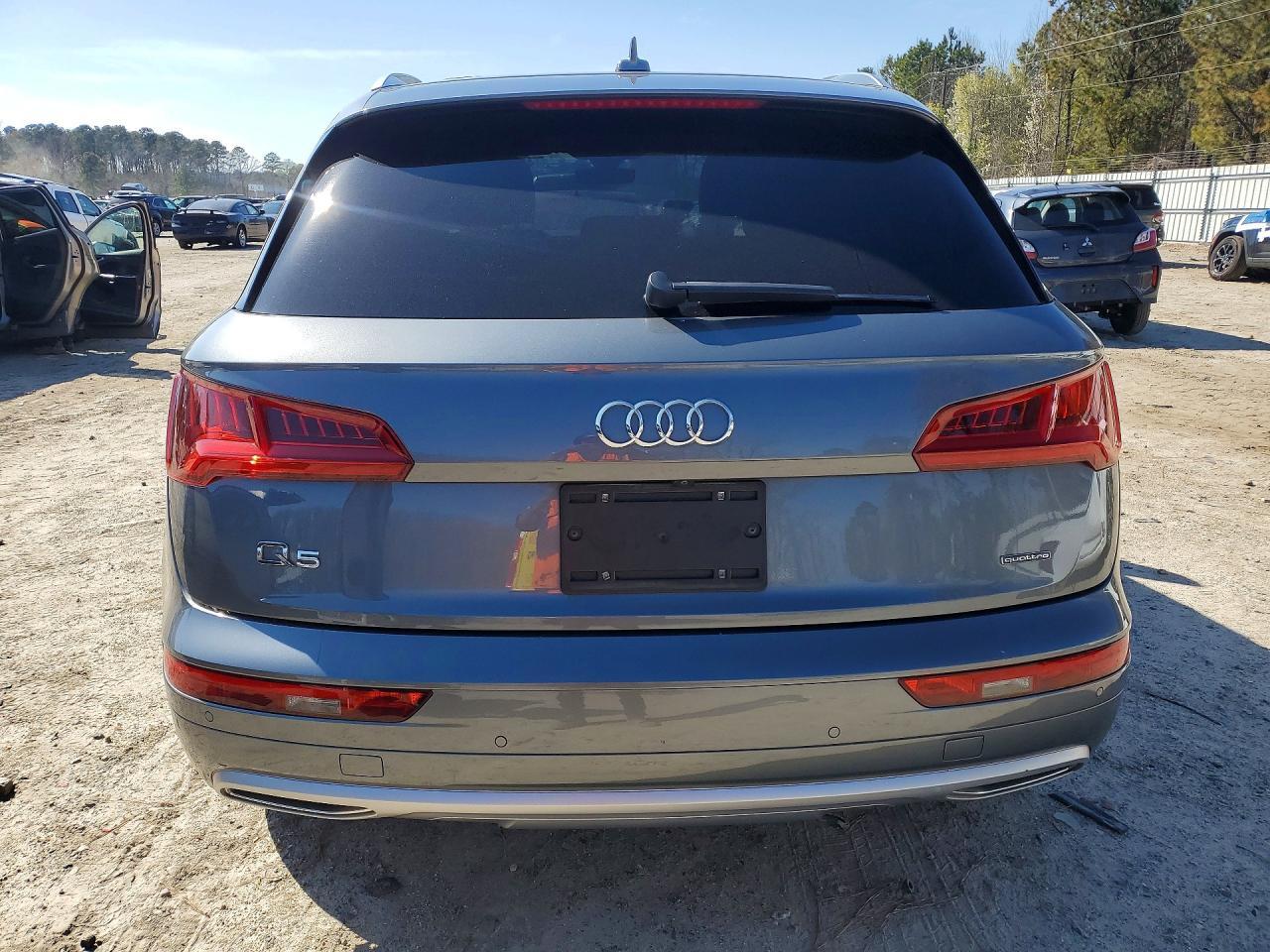 2020 AUDI Q5