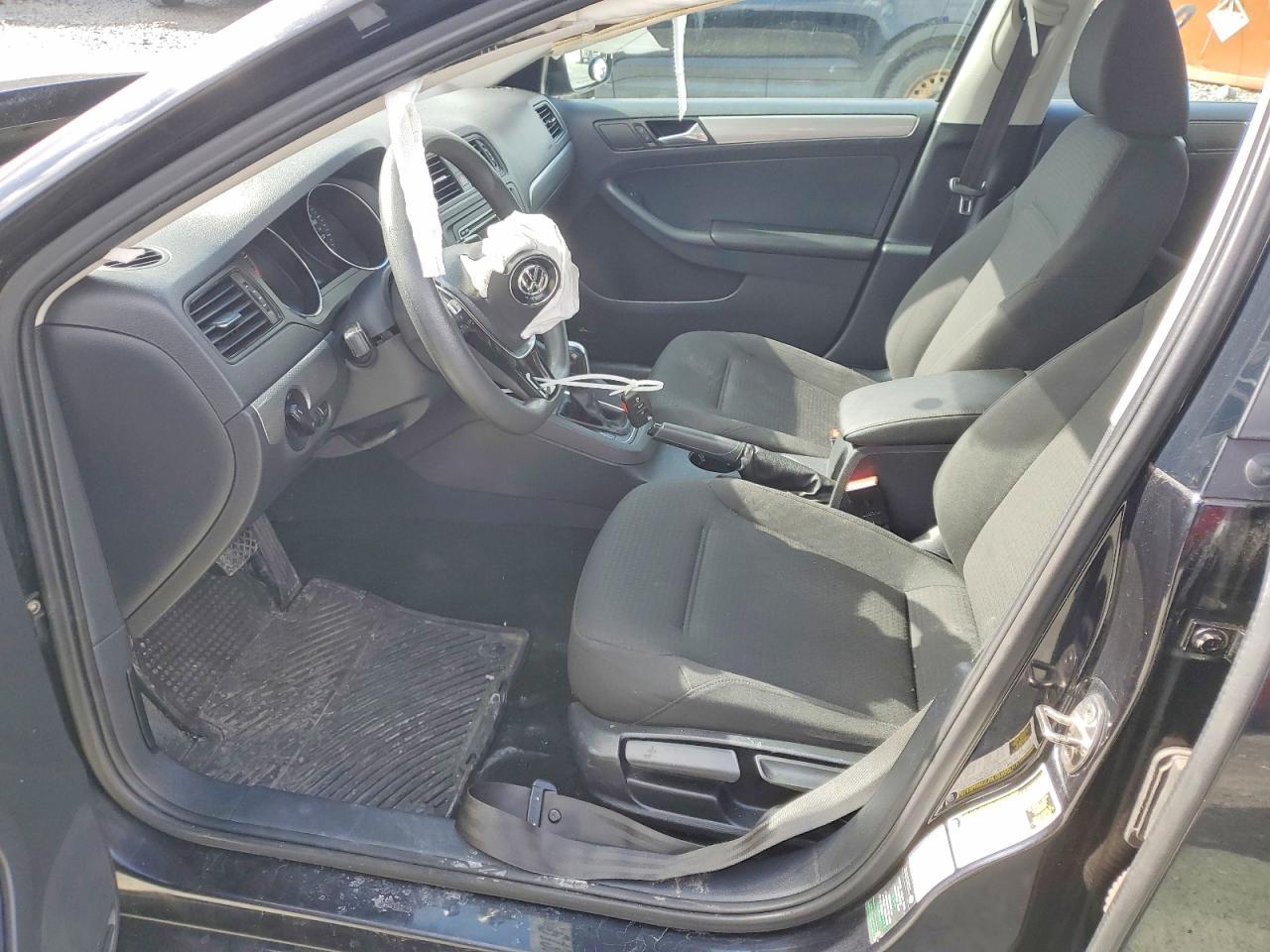 2015 VOLKSWAGEN JETTA