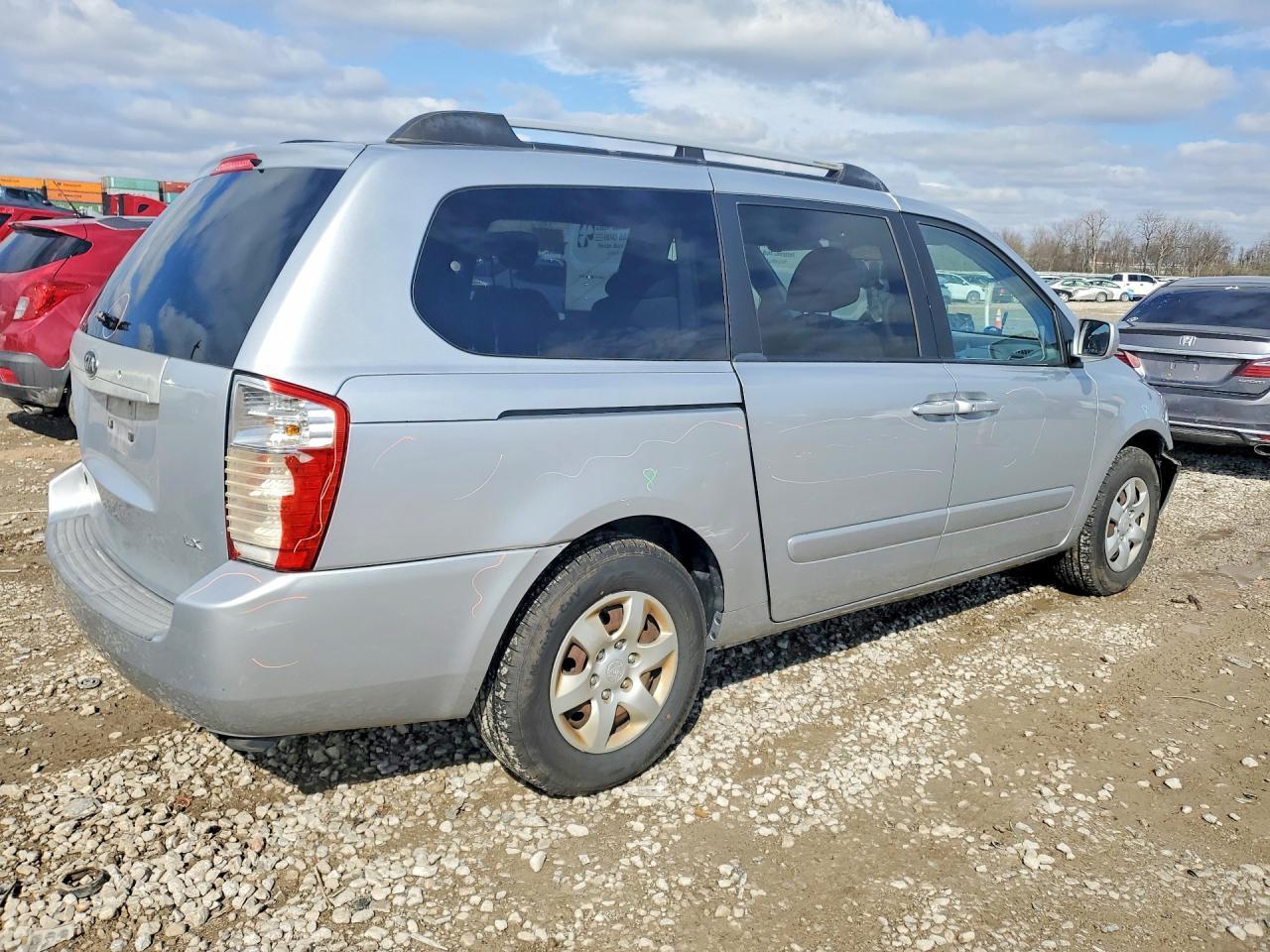 2006 KIA SEDONA