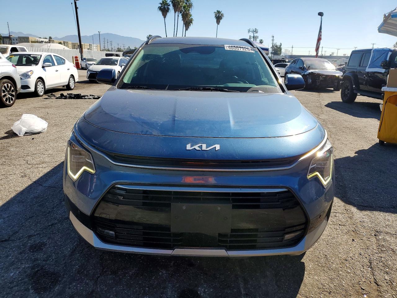 2023 KIA Niro