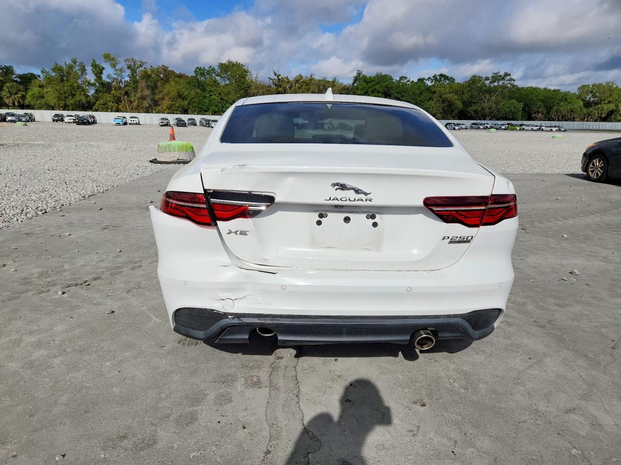2020 JAGUAR XE