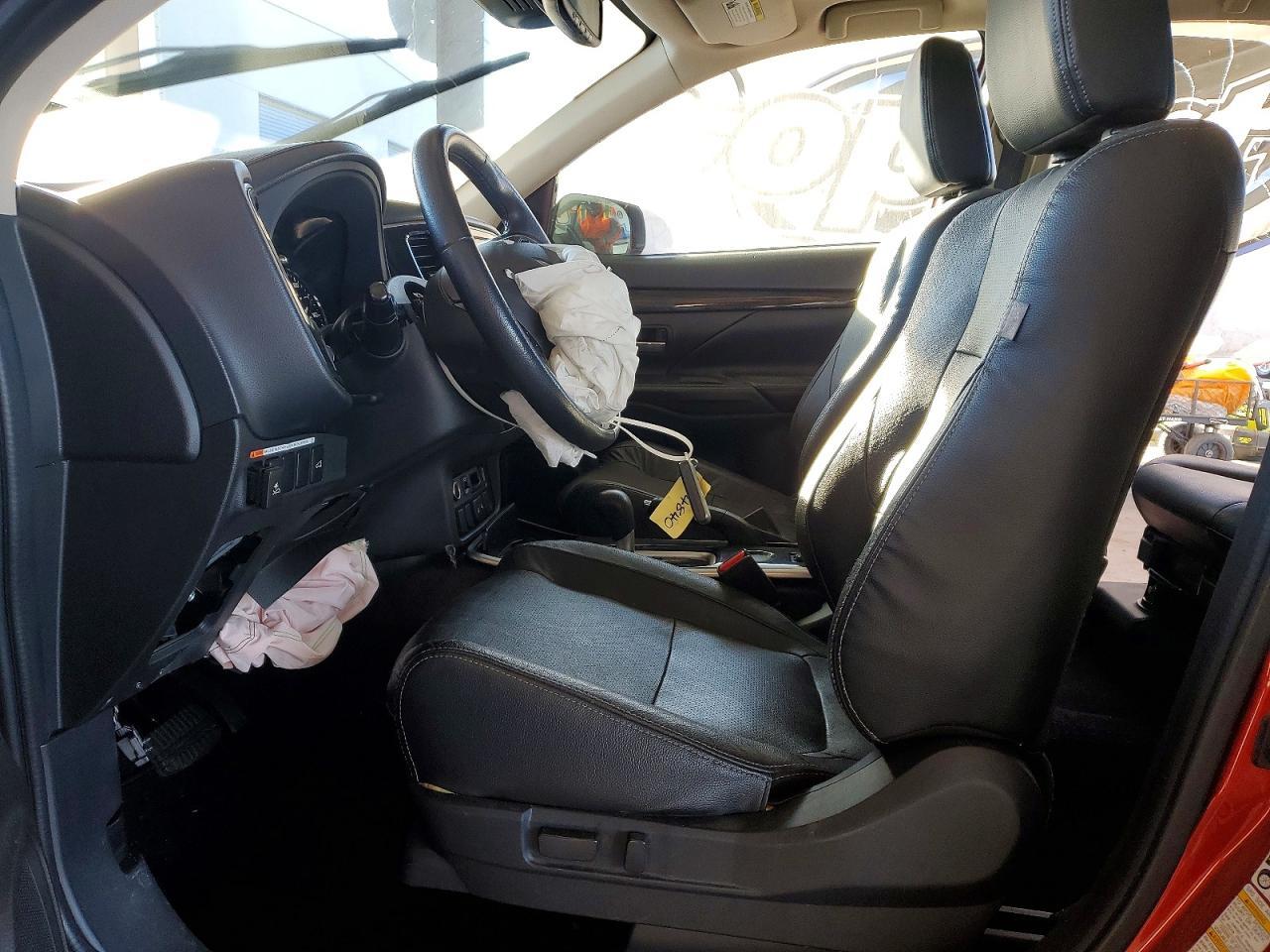 2017 MITSUBISHI outlander