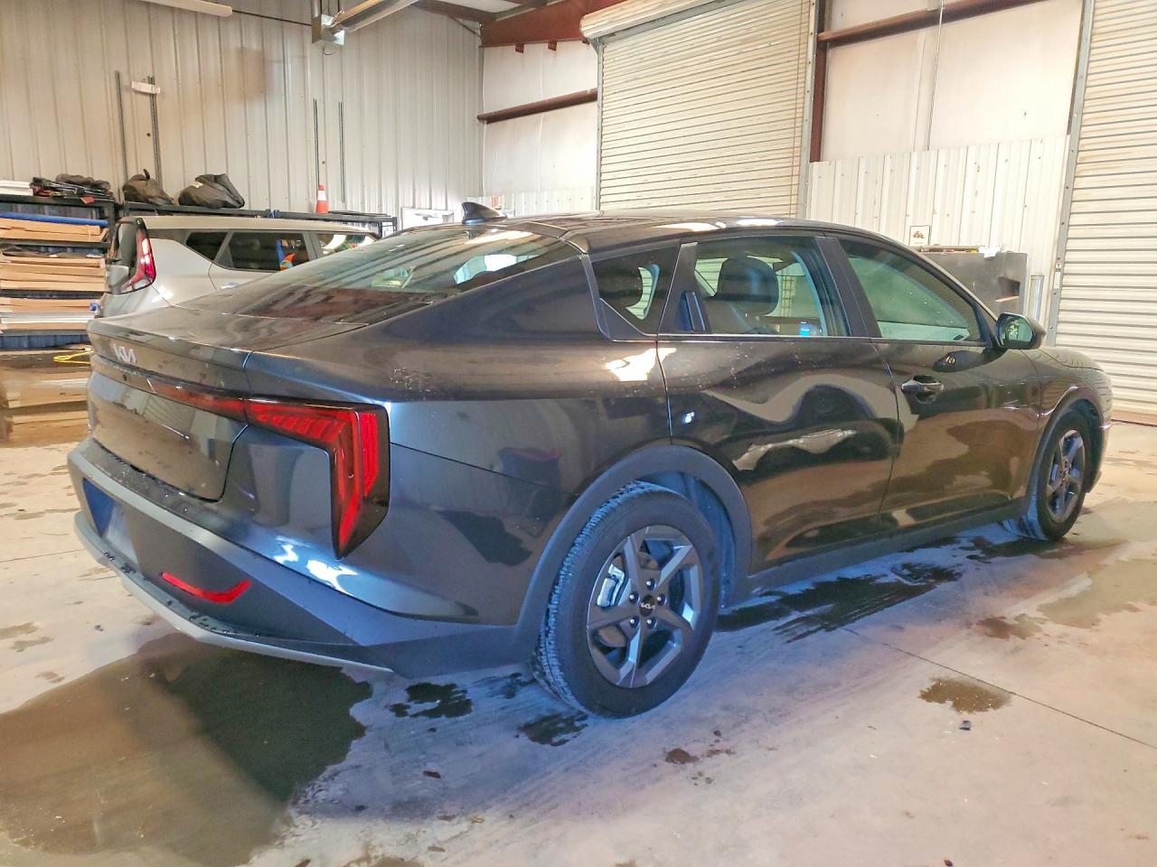 2025 KIA K4