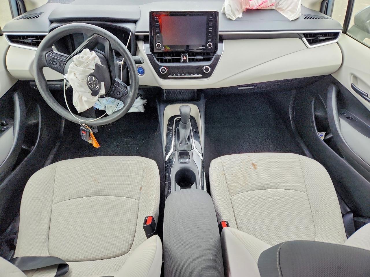 2022 TOYOTA COROLLA
