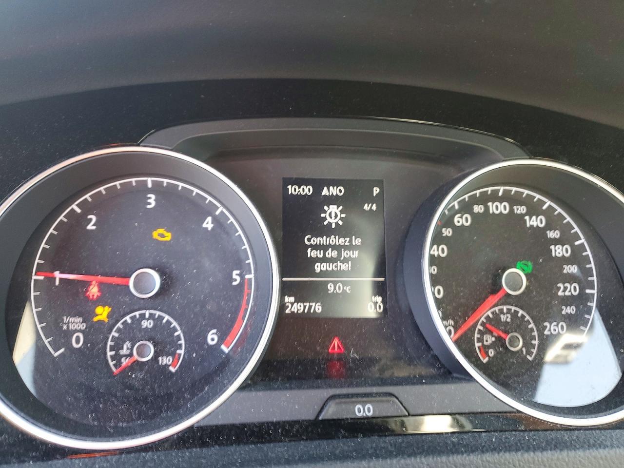 2015 VOLKSWAGEN GOLF