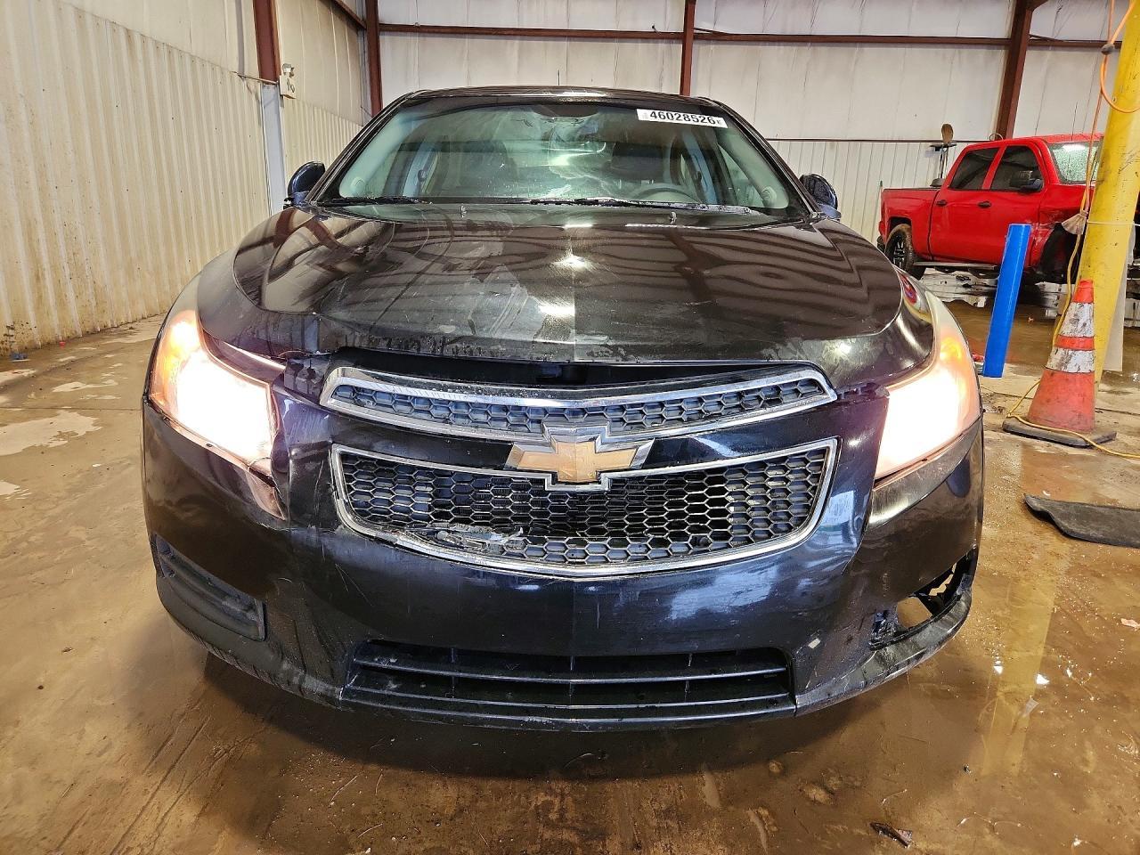 2011 CHEVROLET CRUZE