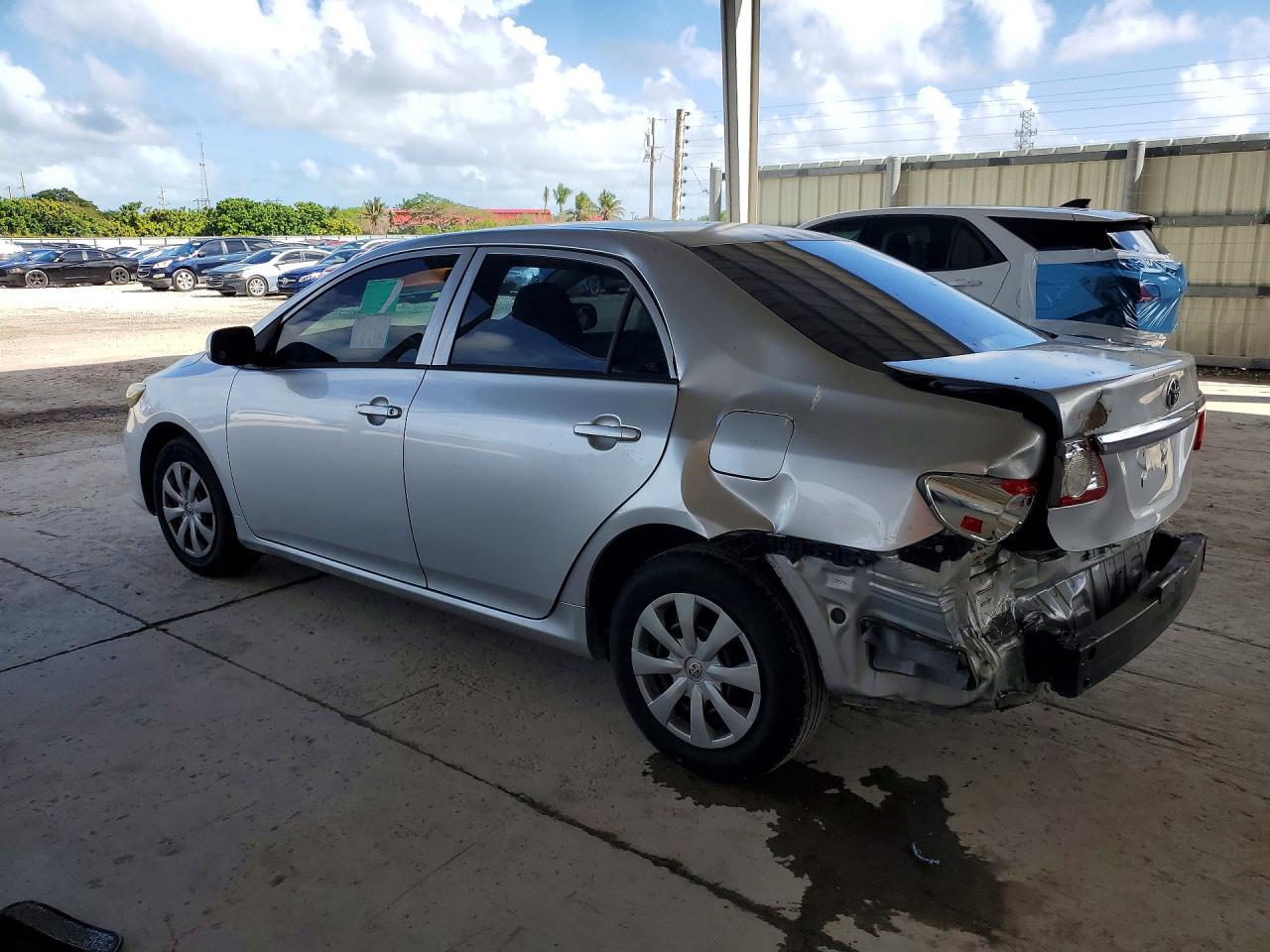 2013 TOYOTA COROLLA