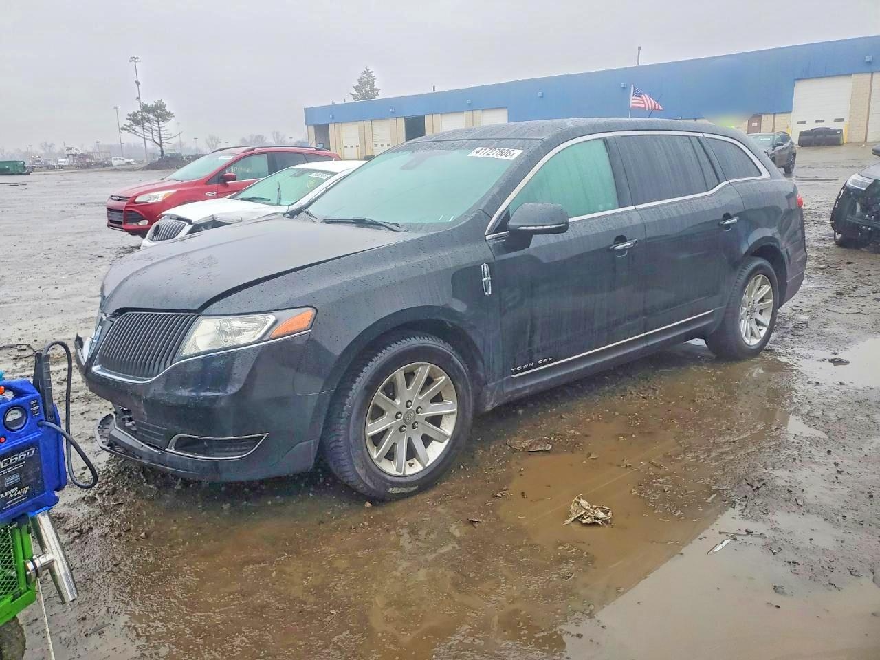 2015 LINCOLN MKT