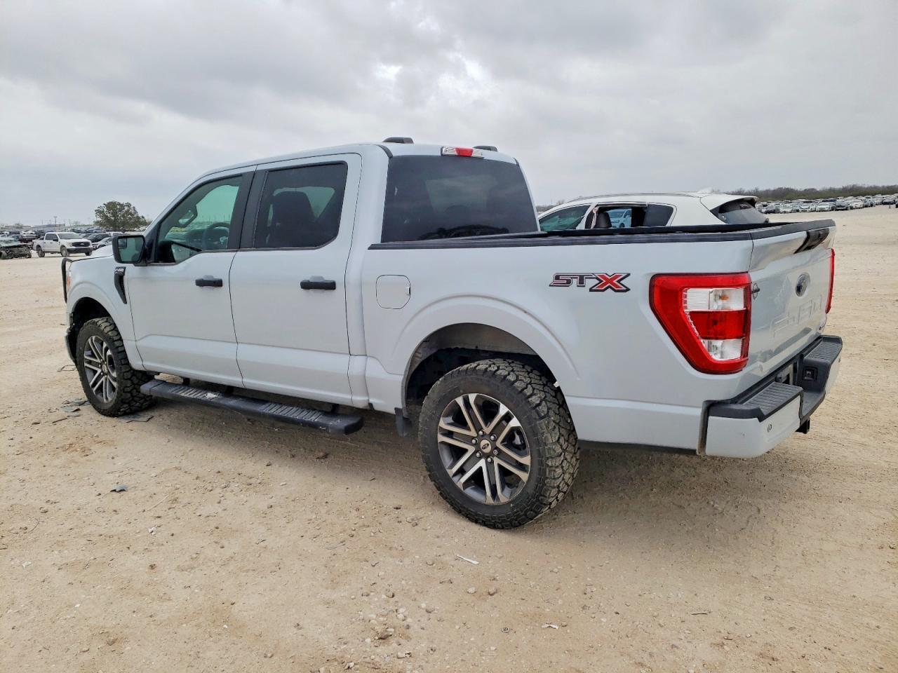 2022 FORD F-150 Lightning