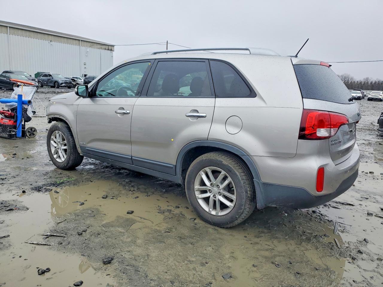 2015 KIA SORENTO